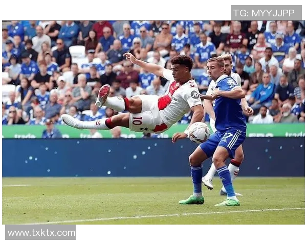 伯恩矛与伯恩利的激烈对决谁能在赛场上笑到最后