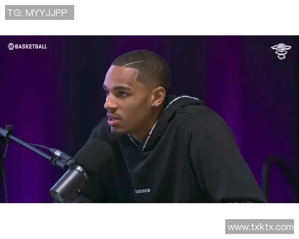 德章泰穆雷在新赛季的表现分析与未来发展展望